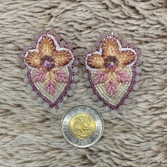 Beaded Strawberry Earrings - Picture 1 of 2